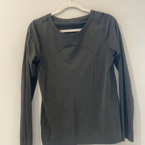 Lululemon relaxed Swiftly tech Long Sleeve Top